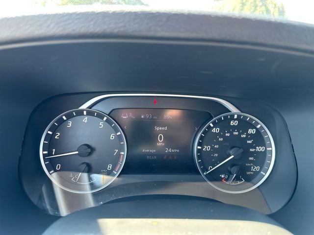 2024 Nissan Frontier SV