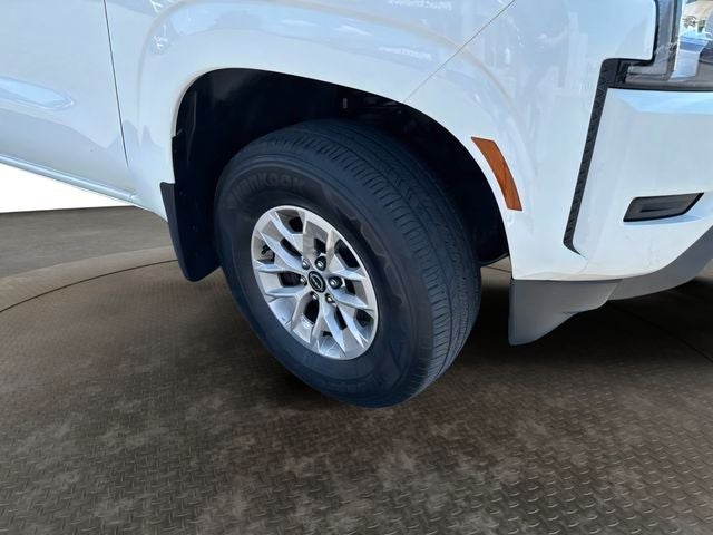 2024 Nissan Frontier SV