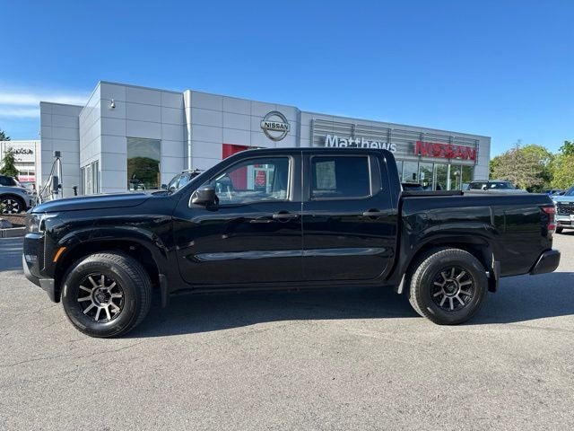 2022 Nissan Frontier S