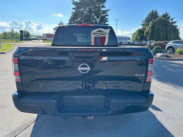 2022 Nissan Frontier S