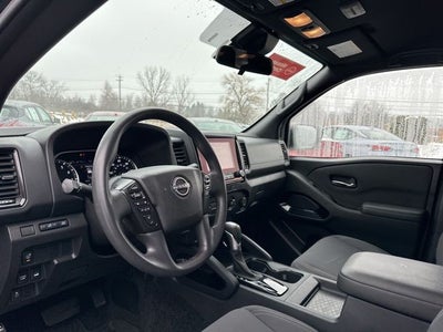 2023 Nissan Frontier SV