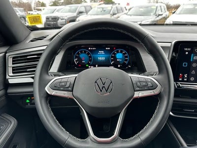 2025 Volkswagen Atlas Cross Sport 2.0T SE w/Technology