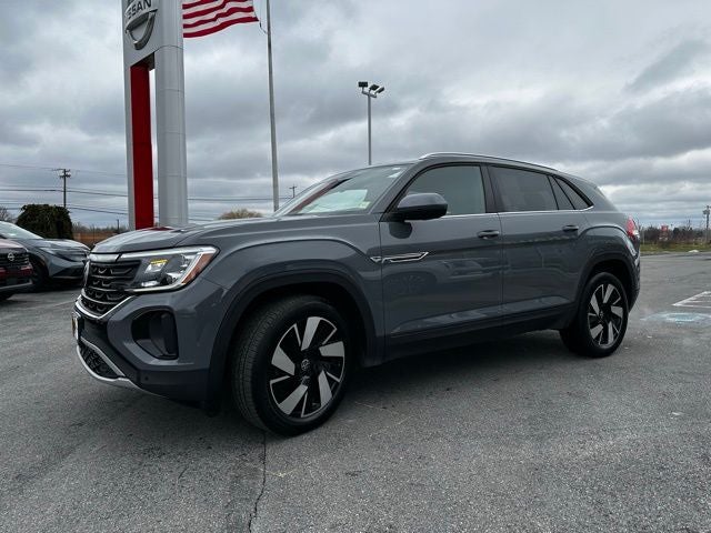 2025 Volkswagen Atlas Cross Sport 2.0T SE w/Technology