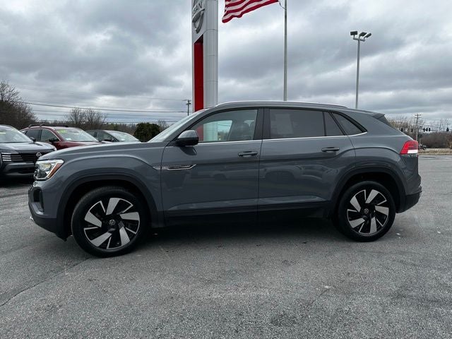 2025 Volkswagen Atlas Cross Sport 2.0T SE w/Technology