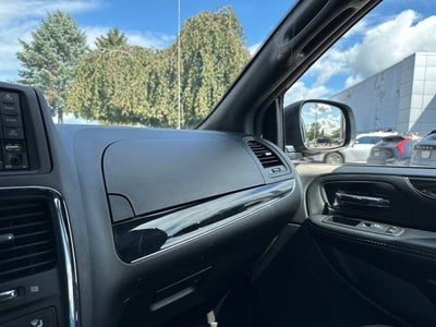 2019 Dodge Grand Caravan SE Plus