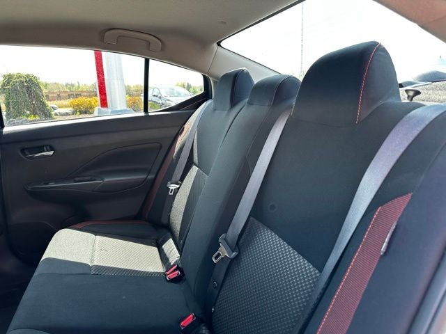 2025 Nissan Versa 1.6 SR