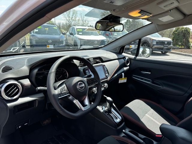 2025 Nissan Versa 1.6 SR
