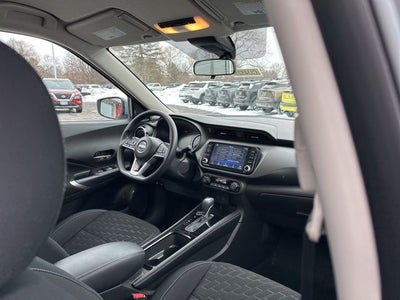 2022 Nissan Kicks SV