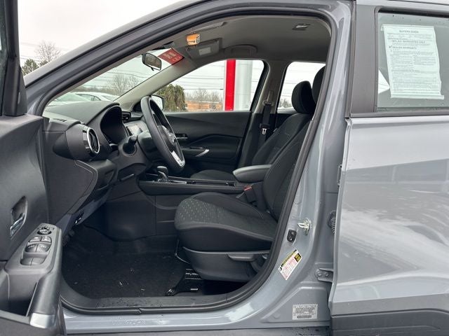 2022 Nissan Kicks SV