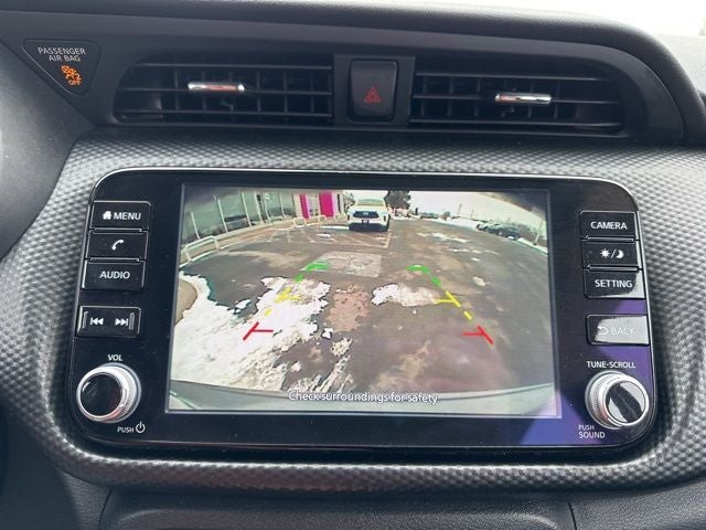 2022 Nissan Kicks SV