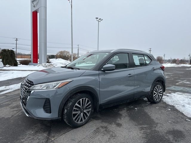 2022 Nissan Kicks SV