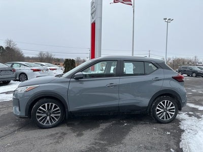 2022 Nissan Kicks SV