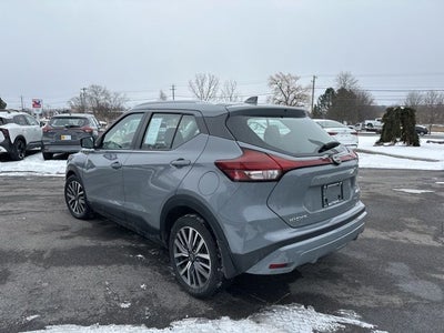 2022 Nissan Kicks SV