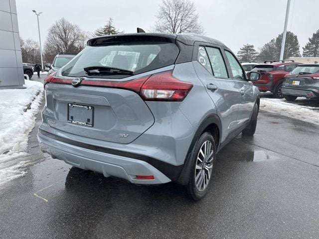 2023 Nissan Kicks SV