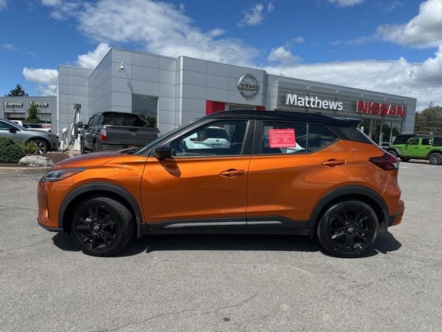2023 Nissan Kicks SR