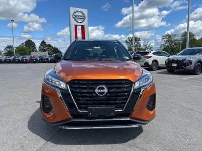2023 Nissan Kicks SR