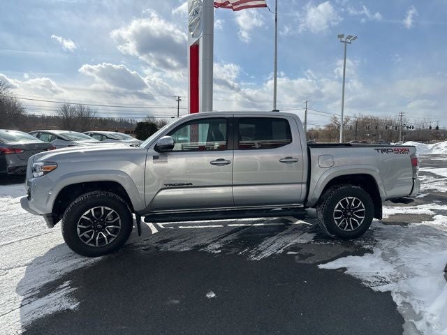 2022 Toyota Tacoma TRD Sport V6