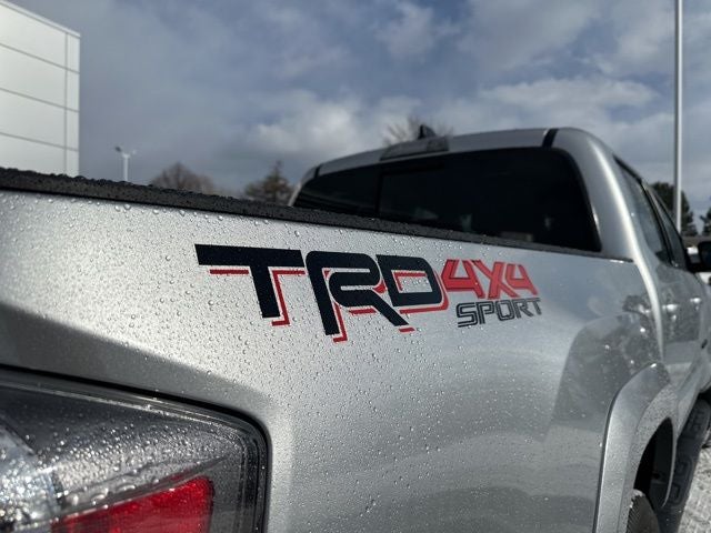 2022 Toyota Tacoma TRD Sport V6