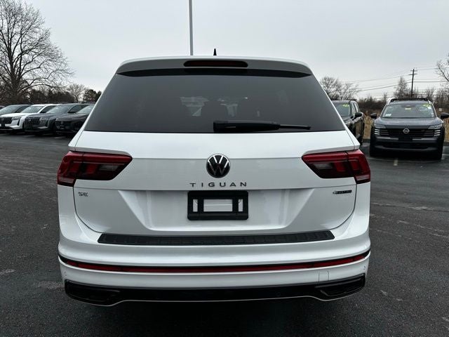 2024 Volkswagen Tiguan 2.0T SE R-Line Black