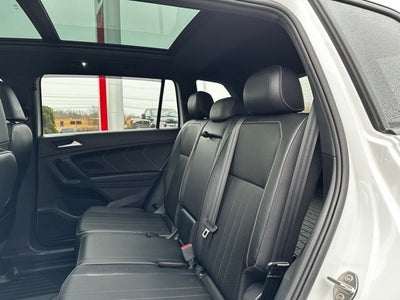 2024 Volkswagen Tiguan 2.0T SE R-Line Black