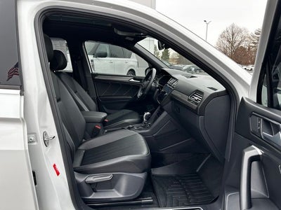 2024 Volkswagen Tiguan 2.0T SE R-Line Black