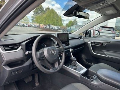 2023 Toyota RAV4 Hybrid LE