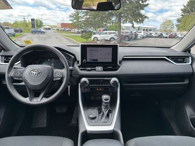2023 Toyota RAV4 Hybrid LE