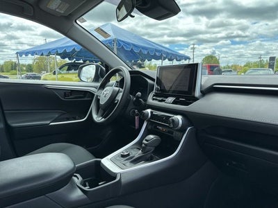 2023 Toyota RAV4 Hybrid LE