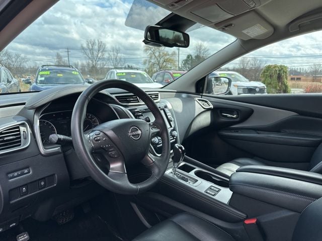 2023 Nissan Murano SV