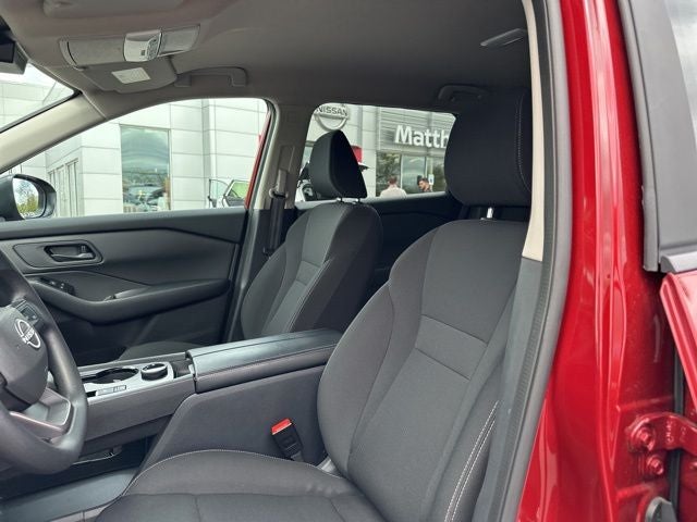 2025 Nissan Rogue S