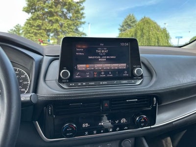 2022 Nissan Rogue SV