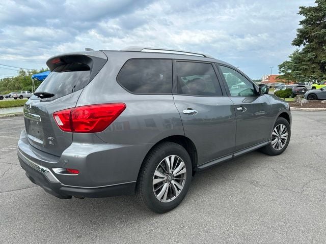 2020 Nissan Pathfinder SL