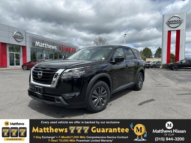 2024 Nissan Pathfinder S