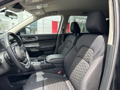 2024 Nissan Pathfinder S
