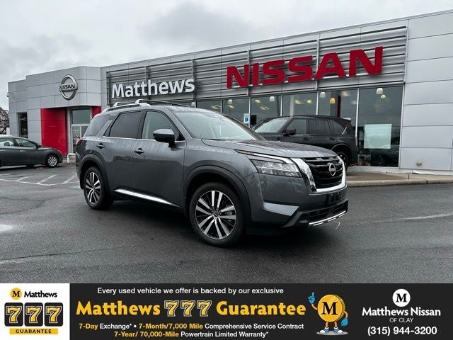 2024 Nissan Pathfinder Platinum