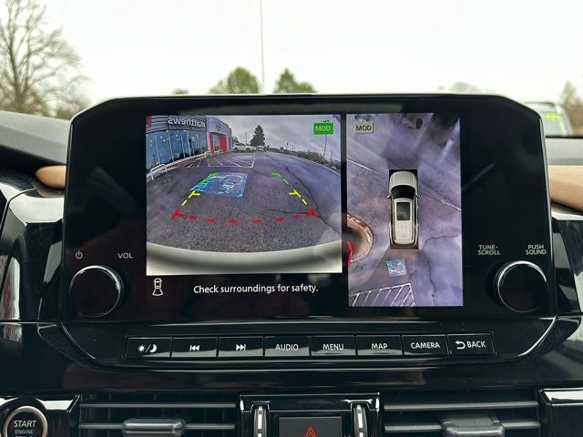 2024 Nissan Pathfinder Platinum