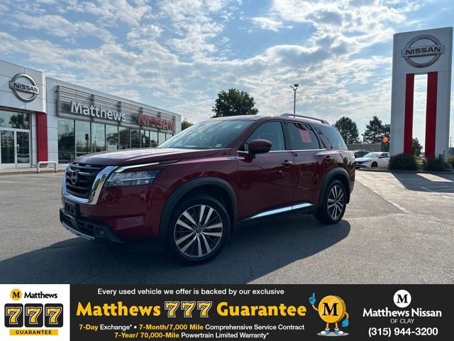2022 Nissan Pathfinder Platinum