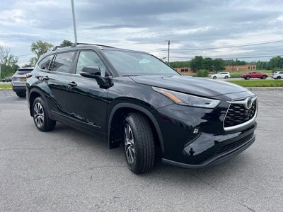 2024 Toyota Highlander XLE