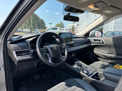 2022 Mitsubishi Outlander SE