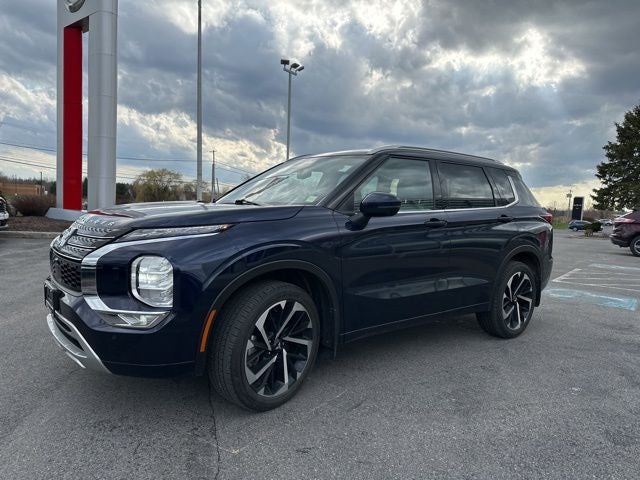 2023 Mitsubishi Outlander SEL