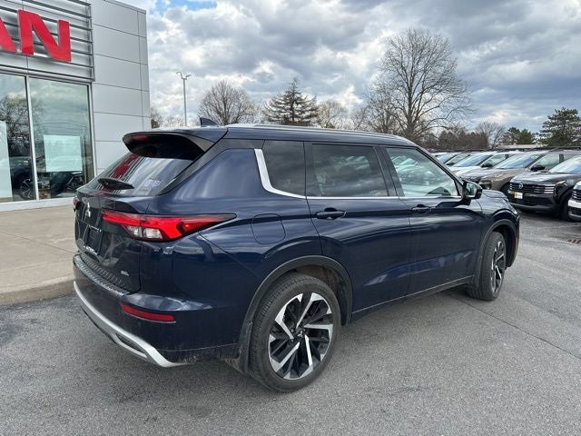 2023 Mitsubishi Outlander SEL