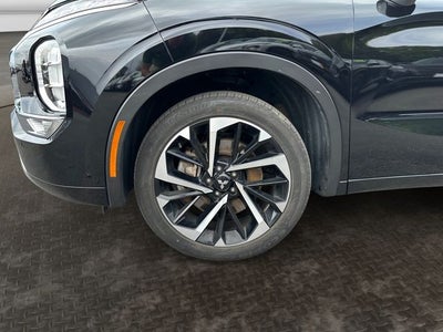 2024 Mitsubishi Outlander SEL
