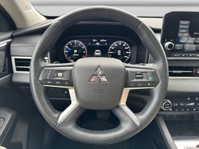 2024 Mitsubishi Outlander SEL