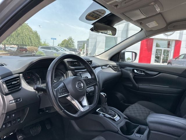 2020 Nissan Rogue Sport SV