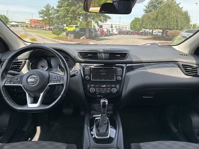 2020 Nissan Rogue Sport SV