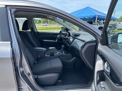 2020 Nissan Rogue Sport SV
