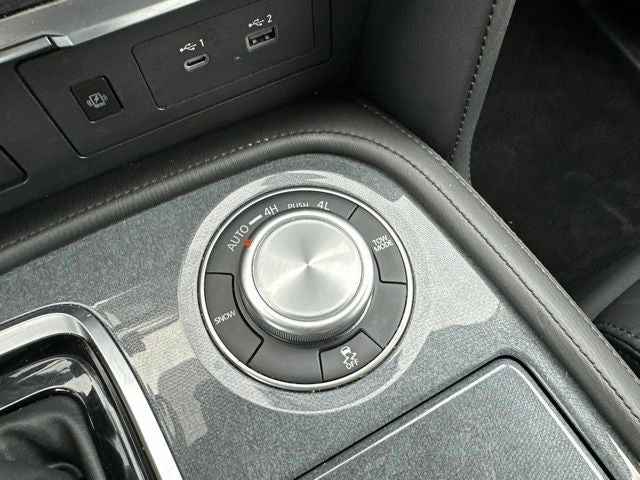 2022 Nissan Armada SV