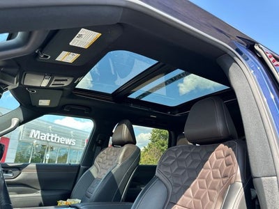 2025 Nissan Armada Platinum