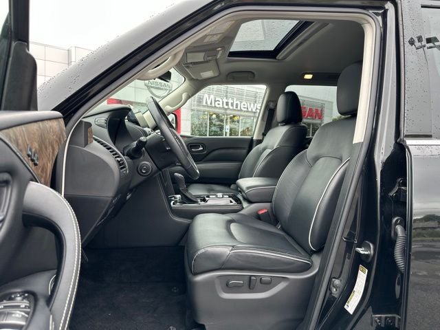 2024 INFINITI QX80 Premium Select