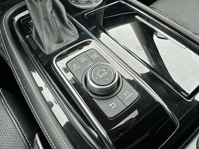 2024 INFINITI QX80 Premium Select